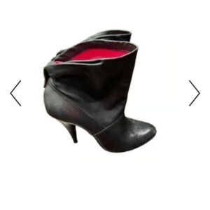 BCBGMAXAZRIA Black Leather Heeled Boots Slouch Bootie Ankle Boots | 6.5 Size